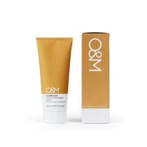 O&M Clean Tone Treatment 200ml